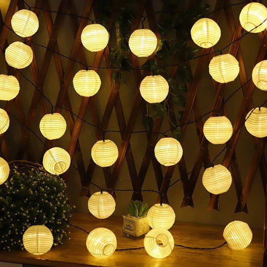 guirlande lumineuse solaire suspendue