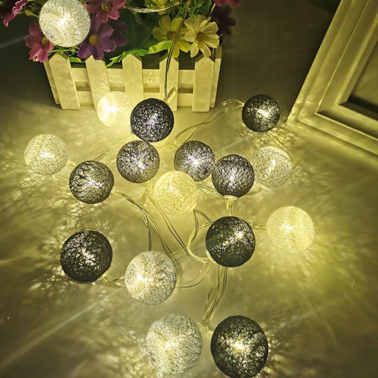Guirlande lumineuse tons de gris et blanc