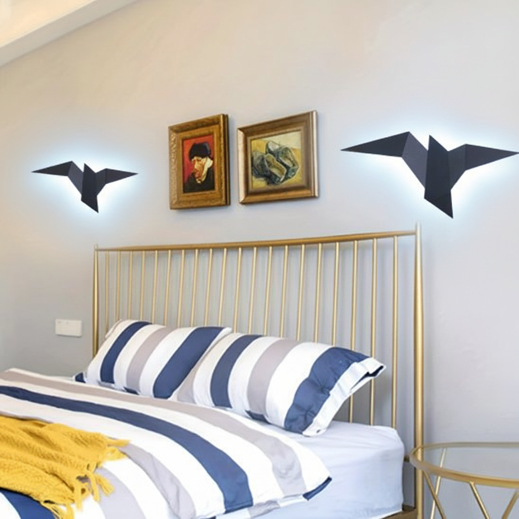 Applique murale oiseau noire avec lumière blanc froid