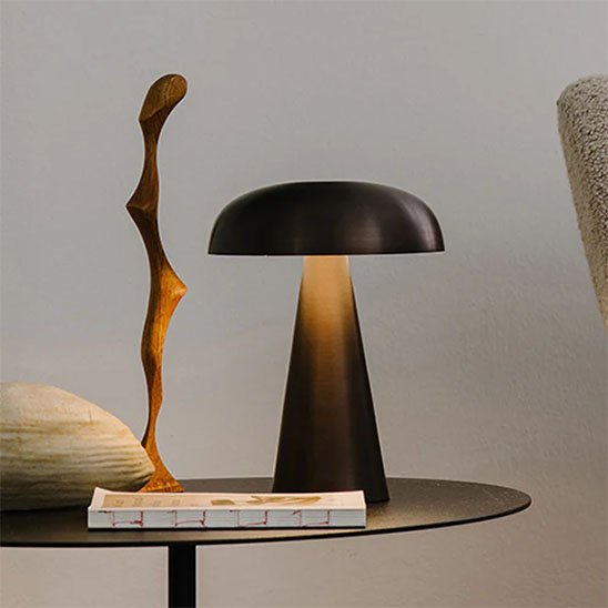 Lampe chevet champignon noire décoration délicate