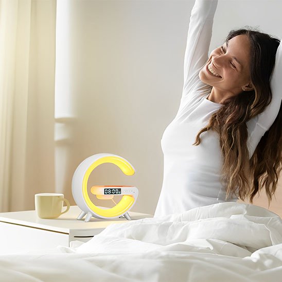 lampe de chevet design femme éveil joyeux