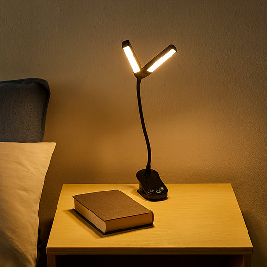 lampe de lecture lumière douce livre